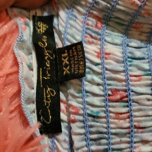 Dress - Picture 6 of 6